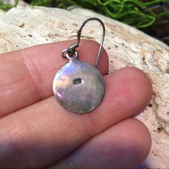 Celtic Sterling Silver Disc Earrings - Picture 5 of 5